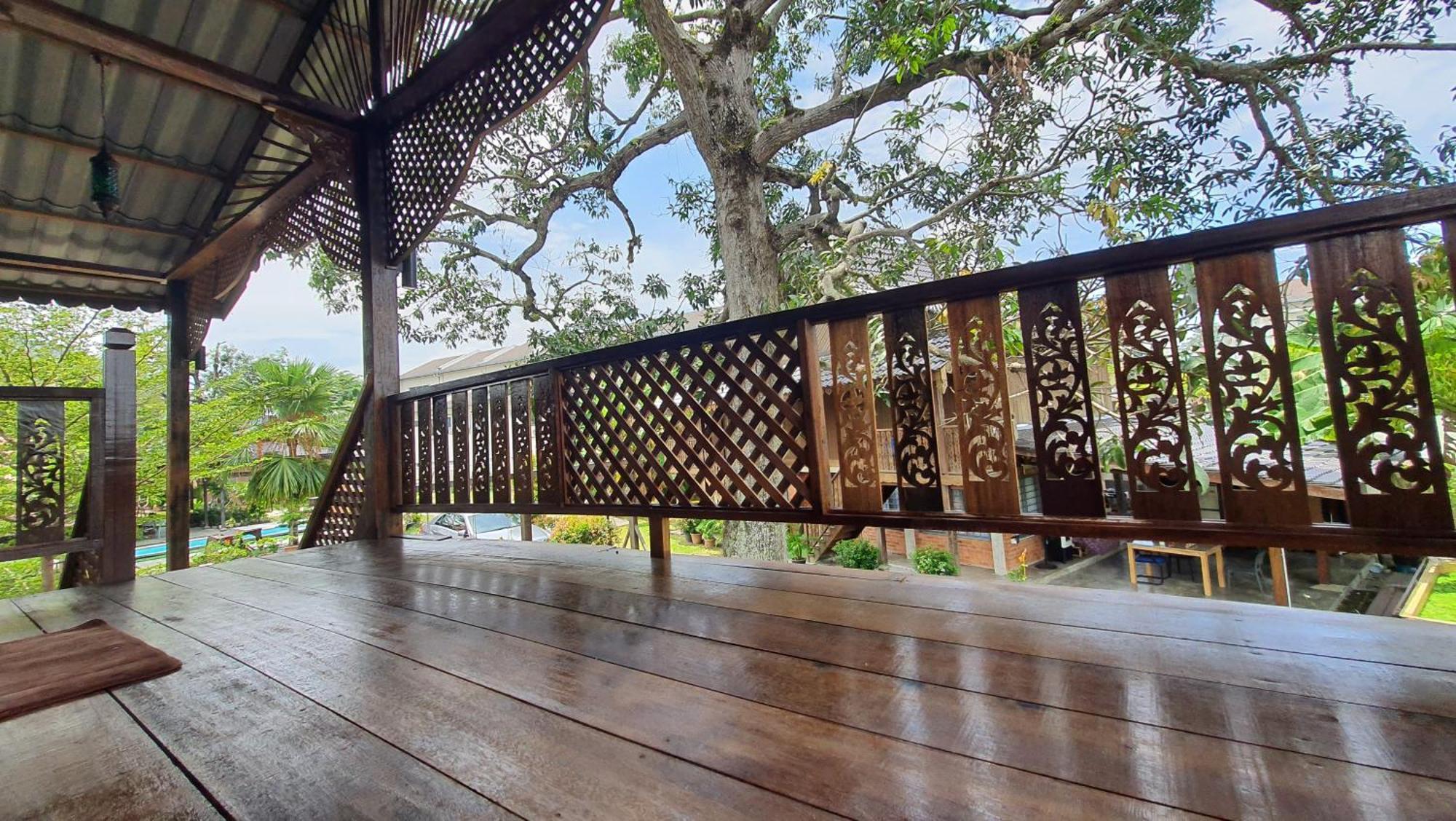Sayang Di Kaki Bukit Homestay Near Icon City Букит-Мертаджам Экстерьер фото